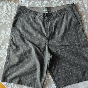 O'Neill Men's Gray Plaid Shorts